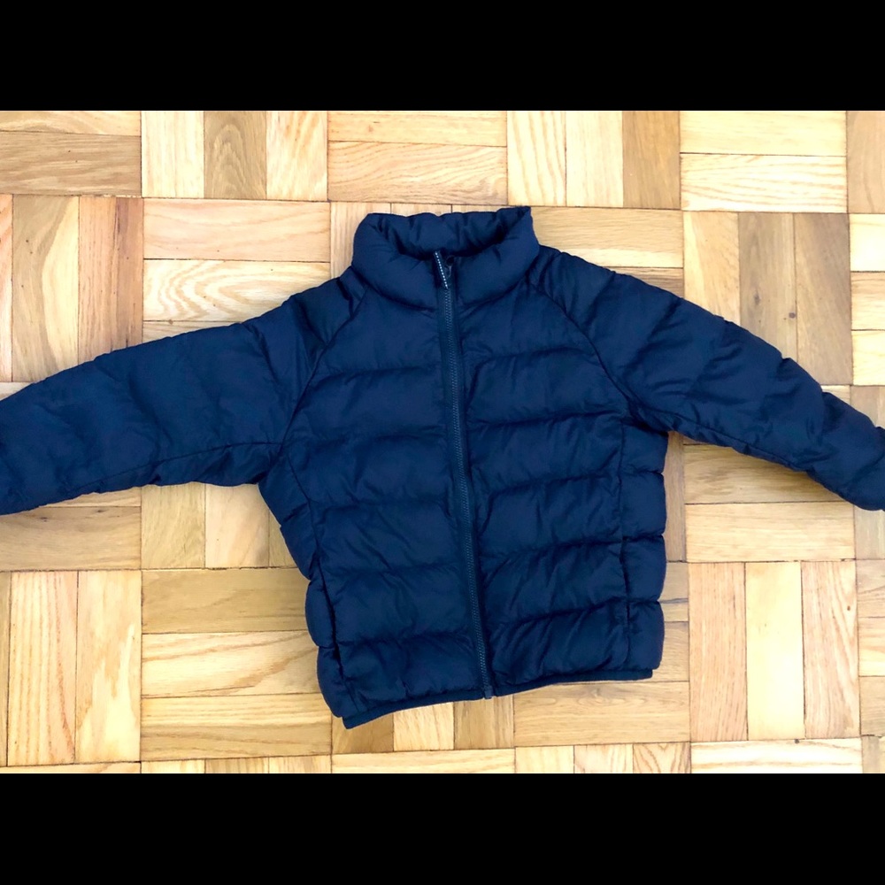 UniQlo Navy jacket size 3-4T